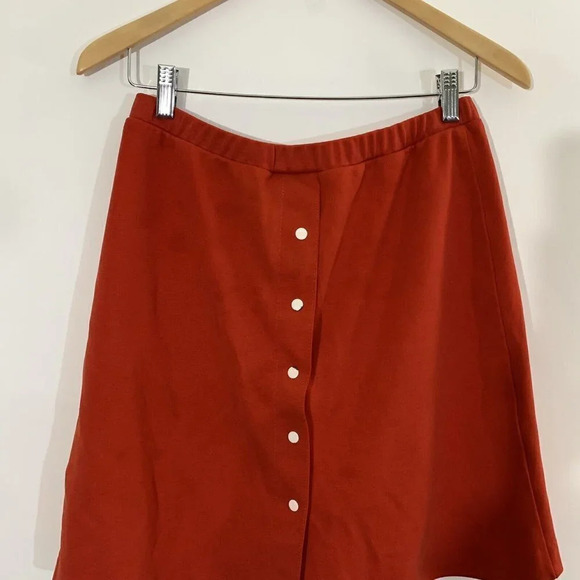 Red White Button Retro Button Front Mini Skirt Waist 26” Elastic Waist - Picture 4 of 8